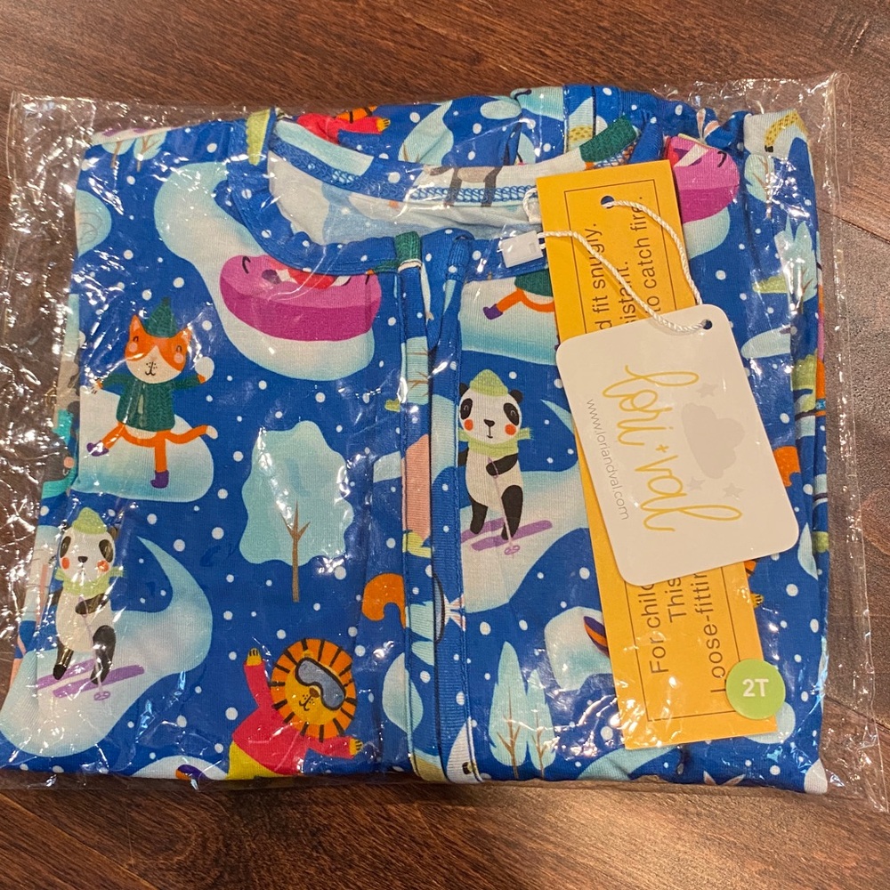 Lori + Val Bamboo Winter Animal Scene Zippered Romper Sleeper 2T NWT